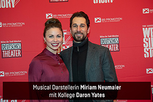 WSS Premiere Musical Darstellerin Miriam Neumaier mit Kollege Daron Yates